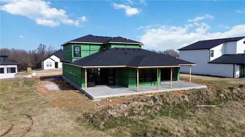 Exterior - 949 Red Cedar Pl, Rogers, AR 72756 photo 7 of 9