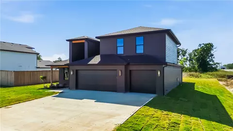 Exterior - 949 Red Cedar Pl, Rogers, AR 72756 photo 5 of 6