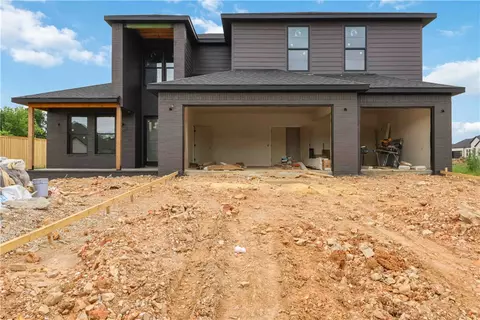 949 Red Cedar Pl, Rogers, AR 72756