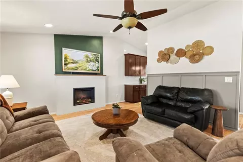 202 Pebble Beach Dr, Harrison, AR 72601 photo 5