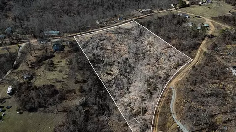 Fawn's Way, Rogers, AR 72756 photo 4