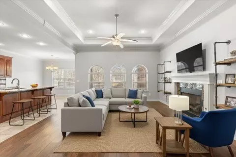 1206 Sycamore St, Cave Springs, AR 72718