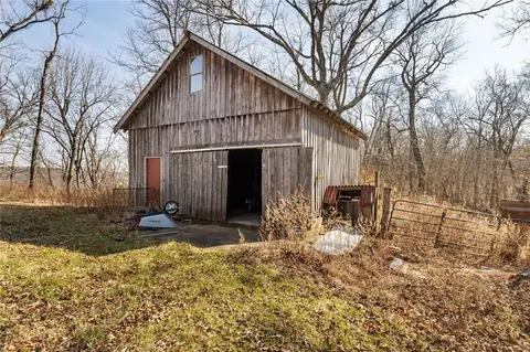 Exterior - 10557 Devils Den, Winslow, AR 72959 photo 9 of 14