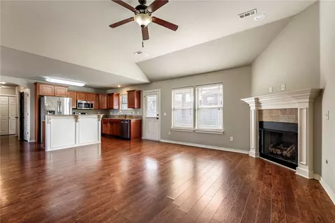 Living - 430 Trieste Dr, Centerton, AR 72719 photo 3 of 7