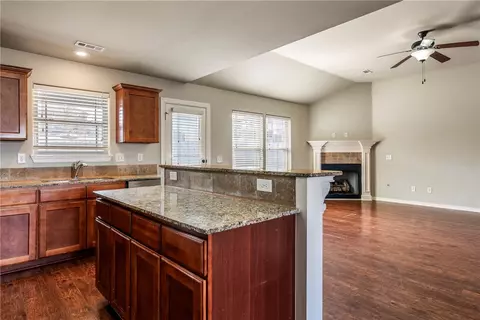 Living - 430 Trieste Dr, Centerton, AR 72719 photo 7 of 7