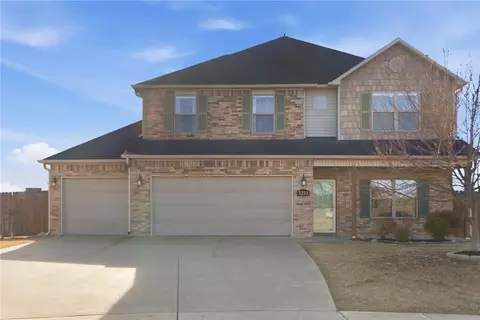 7233 Charlotte Ave, Springdale, AR 72762