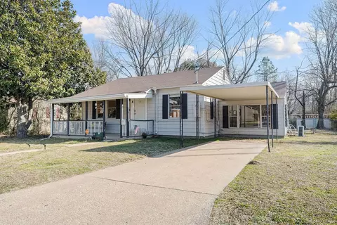 705 Mckinney St, Springdale, AR 72764