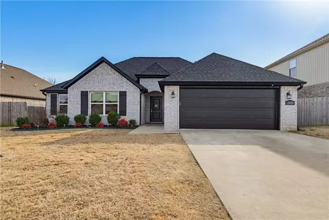 3009 Summer View Ave, Springdale, AR 72764