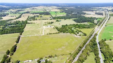 10879 S Ar 59 Hwy, Gentry, AR 72734