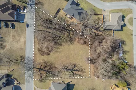 Sherry Drive, Neosho, MO 64850
