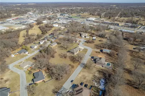 Sherry Drive, Neosho, MO 64850 photo 12