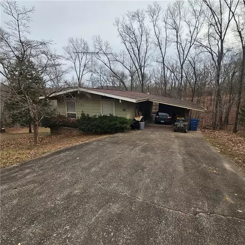 28 Haverhill Dr, Bella Vista, AR 72714