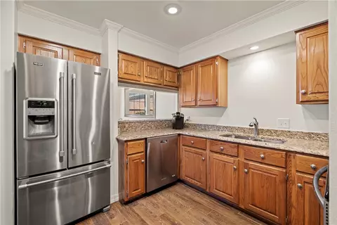 Kitchen - 9124 Brooken Oaks, Fort Smith, AR 72908 photo 1 of 2