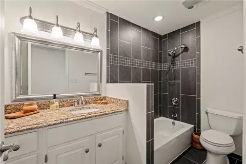 Bath - 9124 Brooken Oaks, Fort Smith, AR 72908 photo 2 of 2