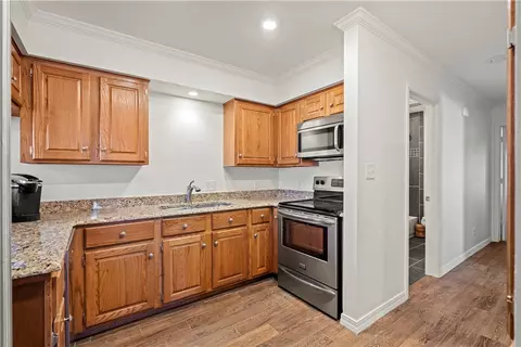 Kitchen - 9124 Brooken Oaks, Fort Smith, AR 72908 photo 2 of 2