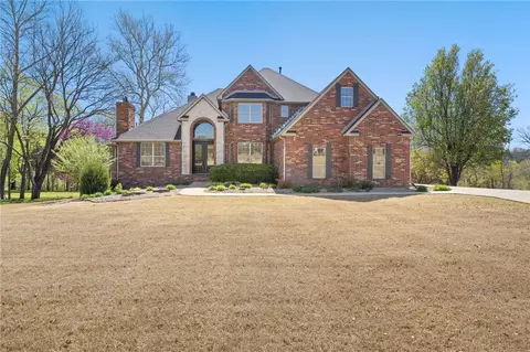 1551 Lafite Ln, Fayetteville, AR 72703
