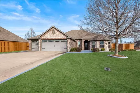 3300 Park Hill Blvd, Bentonville, AR 72712