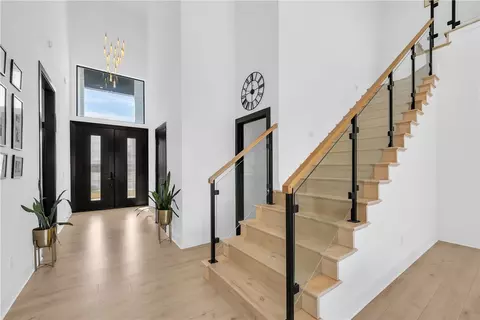 Entry Way - 381 Rainforest Loop, Centerton, AR 72719 photo 2 of 3