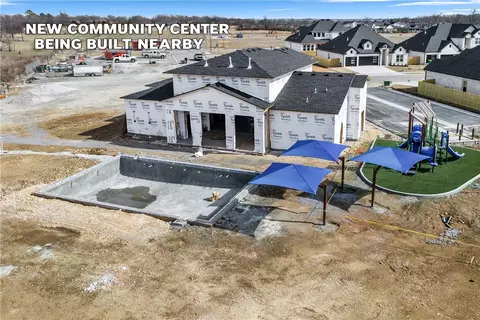View/Area - 381 Rainforest Loop, Centerton, AR 72719 photo 3 of 10