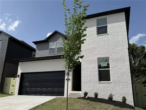 1846 E Fiji St, Fayetteville, AR 72701