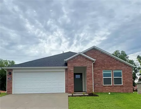 355 Florida Ave, Farmington, AR 72730