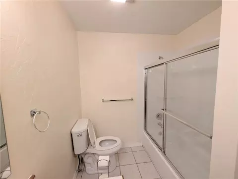Bath - 107 Arbor Dr, Harrison, AR 72601 photo 4 of 5