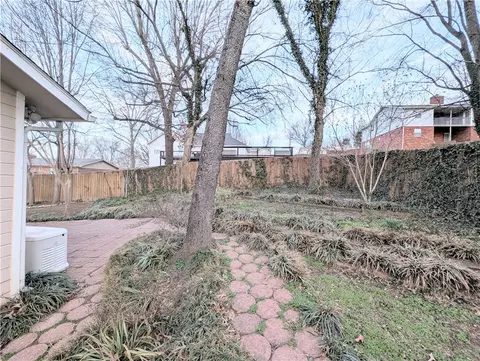 Exterior - 107 Arbor Dr, Harrison, AR 72601 photo 4 of 7