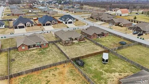 1411 Amber, Centerton, AR 72719 photo 39