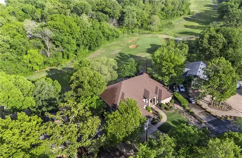 16 Ellwood Cir, Bella Vista, AR 72715