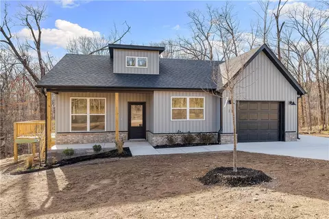 13 Alexis Cir, Bella Vista, AR 72715
