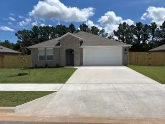 349 Florida Ave, Farmington, AR 72730
