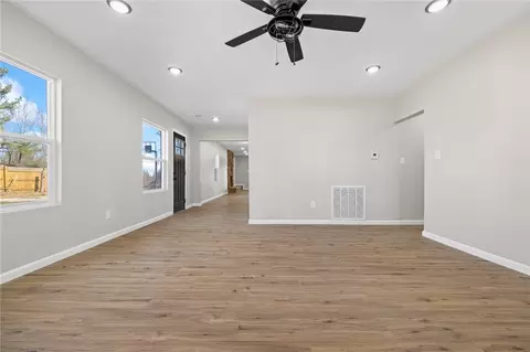 Living - 4953 Maris Loop, Harrison, AR 72601 photo 3 of 7