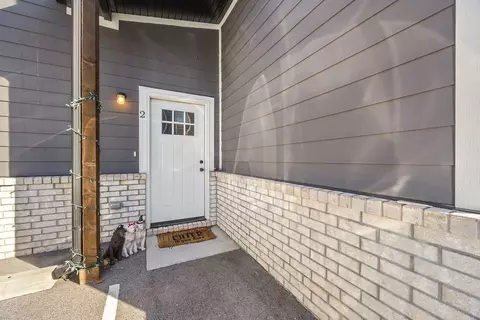281 W Ash St #2, Fayetteville, AR 72703