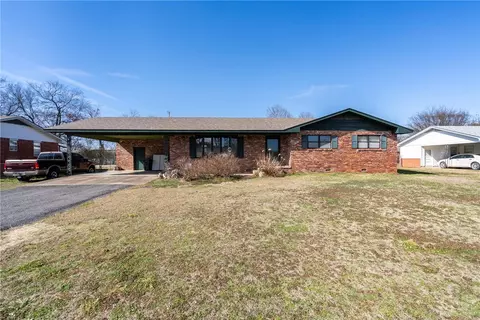 Undisclosed, Tahlequah, OK 74464 | MLS# 1336438 | 28 Photos - Movoto