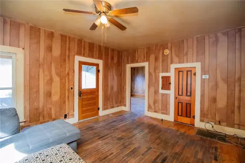 407 N Pittman St, Prairie Grove, AR 72753