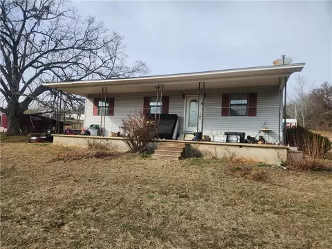 268 Wilder Ln, Hartman, AR 72840