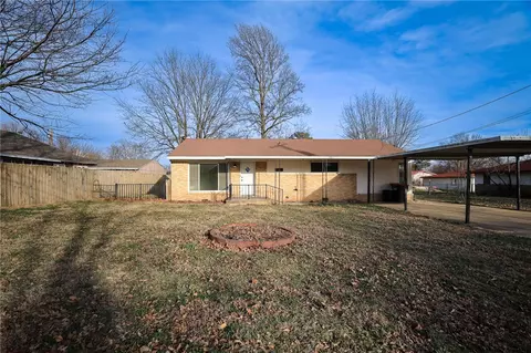 604 Mitchell Ave, Lincoln, AR 72744