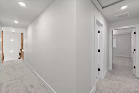 Entry Way - 1121 Canyon Maple St, Centerton, AR 72719 photo 4 of 4