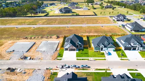 View/Area - 1130 Canyon Maple St, Centerton, AR 72719 photo 6 of 7