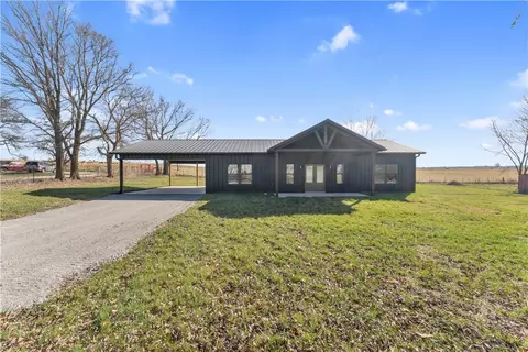 292 Madison St, Hindsville, AR 72738