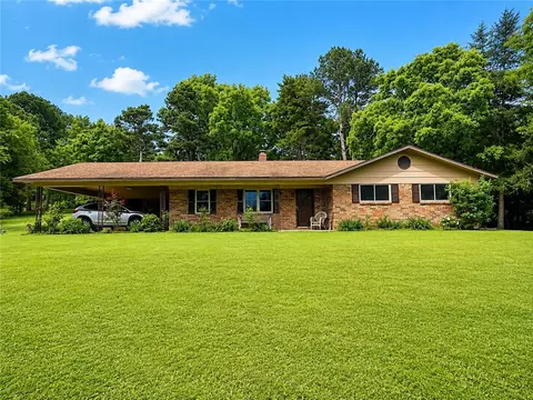 10066 Jaggers Ln, Dardanelle, AR 72834