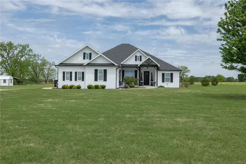 15350 Blackburn Rd, Prairie Grove, AR 72753