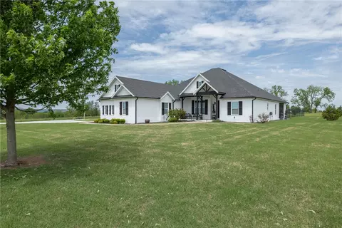 15350 Blackburn Rd, Prairie Grove, AR 72753