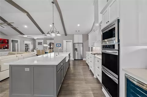 Kitchen - 1311 Montieri Dr, Centerton, AR 72719 photo 3 of 4