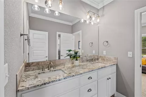 Bath - 1311 Montieri Dr, Centerton, AR 72719 photo 5 of 6