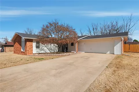 1801 Jean St, Springdale, AR 72762