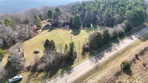 5570 Arkansas 21, Ozone, AR 72854
