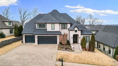 7035 W Shadow Valley Rd, Rogers, AR 72758