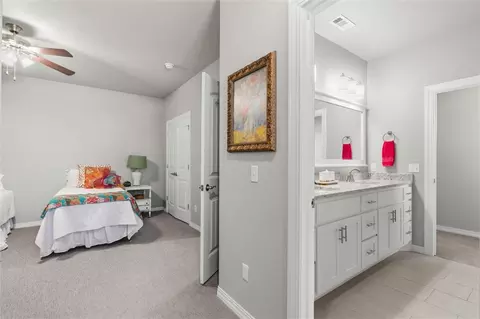 Bedroom - 664 Malbec Rd, Springdale, AR 72762 photo 5 of 6