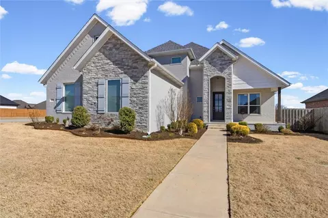 664 Malbec Rd, Springdale, AR 72762